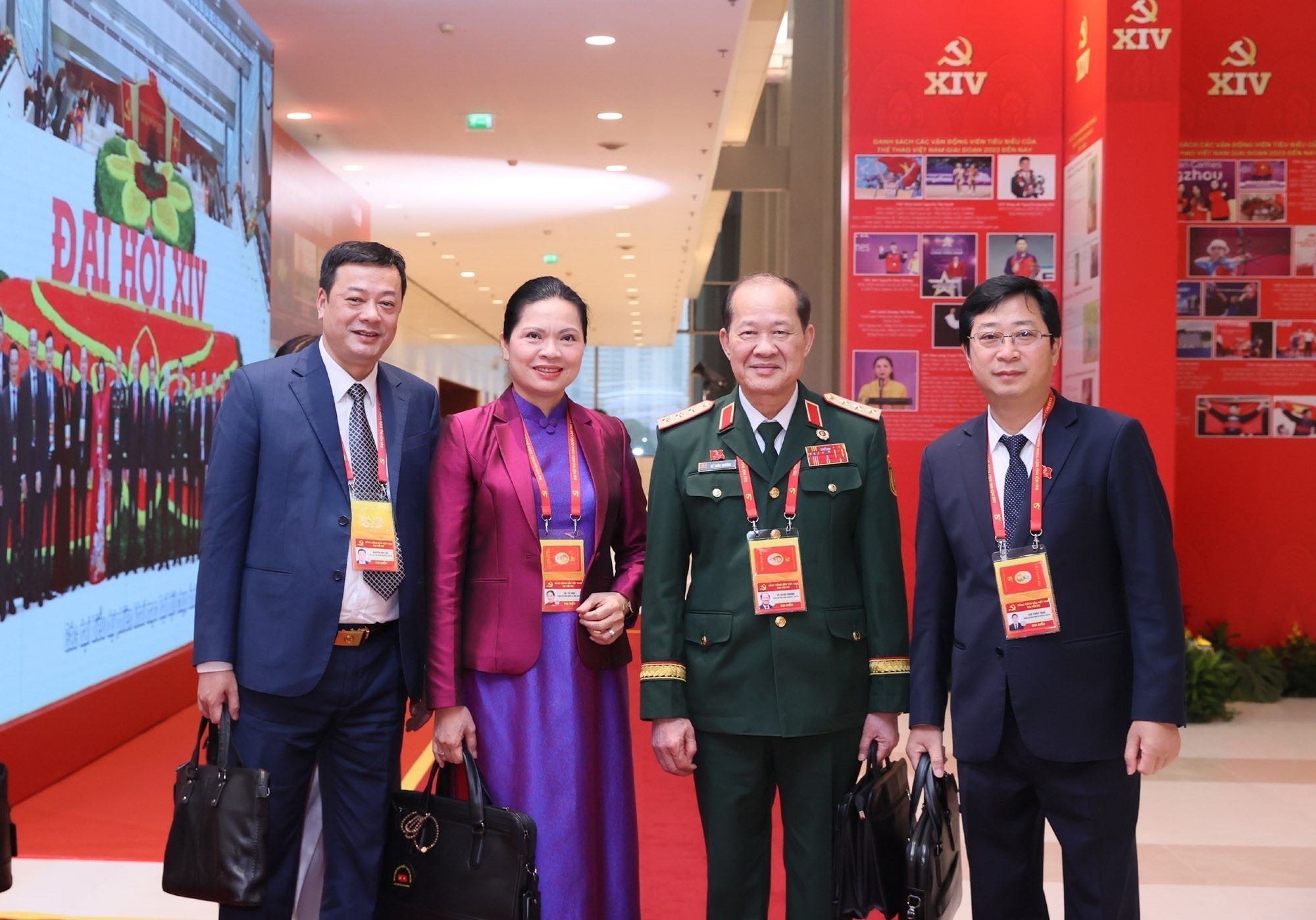 Phiên thảo luận tại hội trường về các văn kiện Đại hội - Ảnh 10.