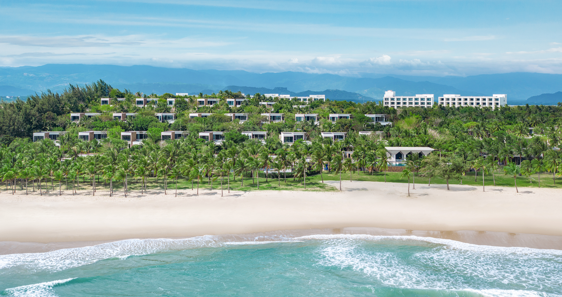 JW Marriott Cam Ranh Bay Resort & Spa đạt giải "Dự &aacute;n nghỉ dưỡng quốc tế xuất sắc nhất" - Ảnh 2.