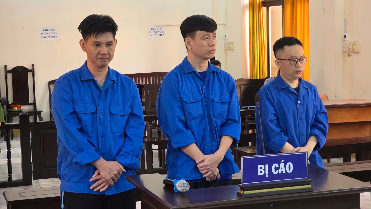 Cựu nh&acirc;n vi&ecirc;n Agribank lừa đảo 8 tỉ đồng tại Ph&uacute; Quốc v&igrave; thua lỗ bất động sản - Ảnh 1.