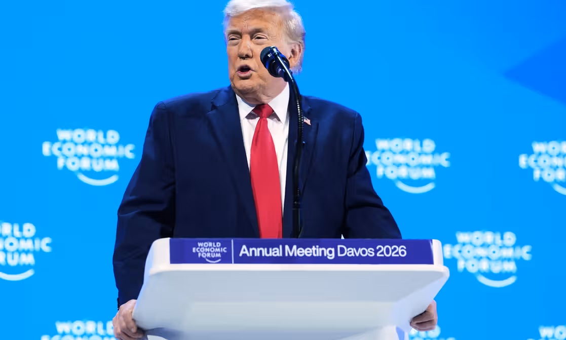 Tổng thống Donald Trump n&oacute;i Greenland nằm trong l&atilde;nh thổ "của ch&uacute;ng t&ocirc;i" - Ảnh 1.