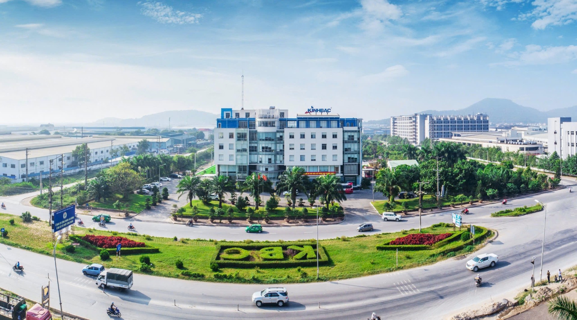 Ấn tượng tăng trưởng hai con số - Ảnh 1.