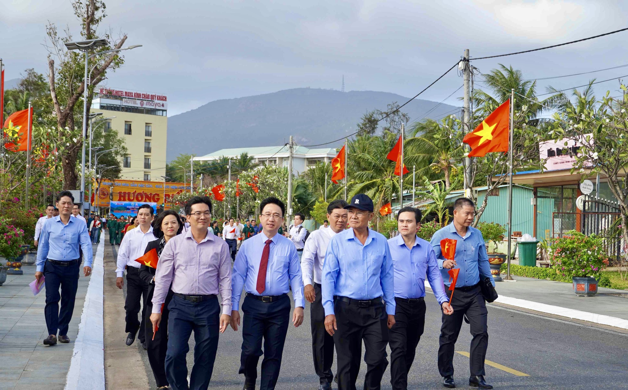 Khánh thành Công trình "Đường cờ Tổ quốc - Đường hoa Côn Đảo" vào Ngày giỗ Anh hùng Võ Thị Sáu - Ảnh 5.