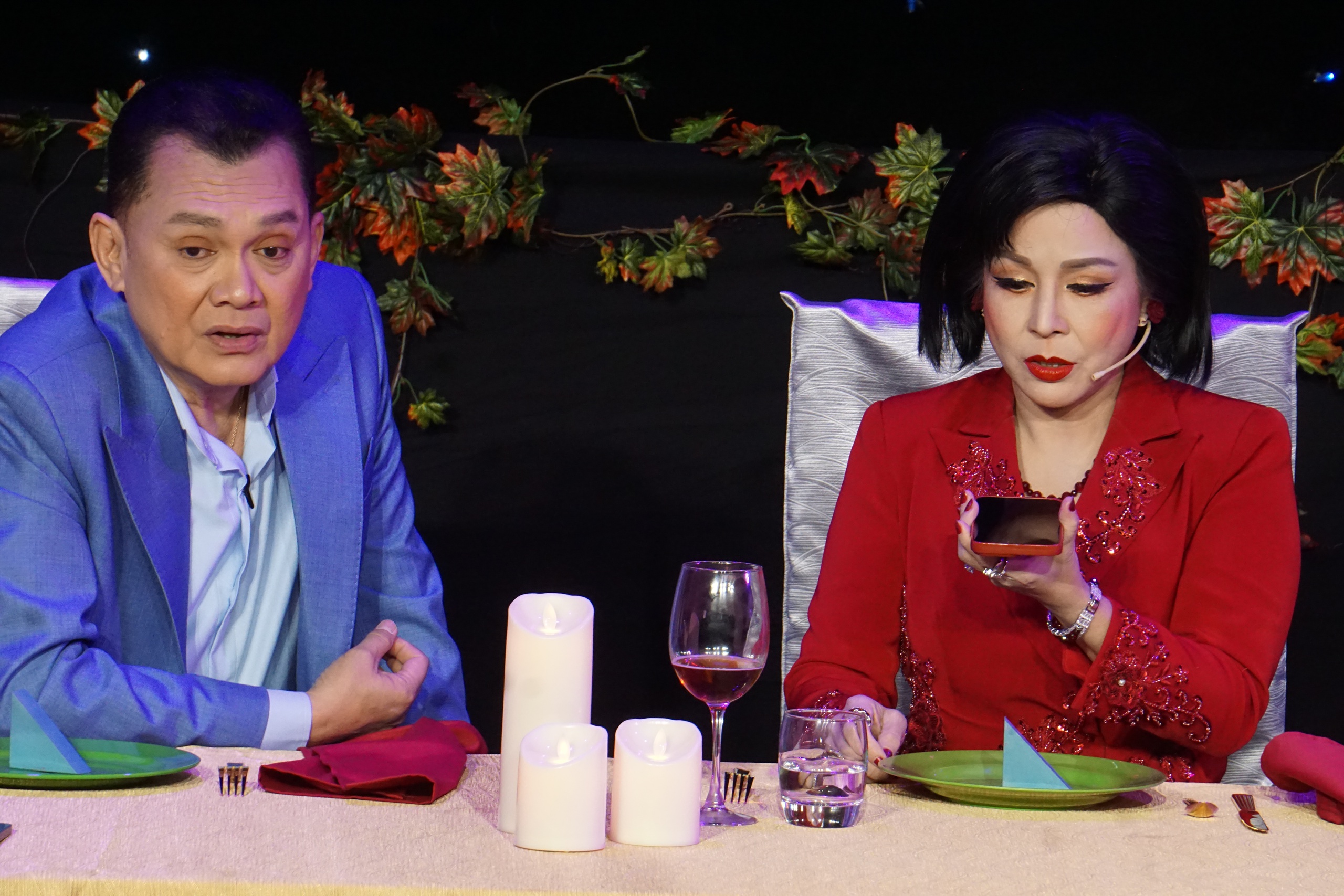 Th&agrave;nh Lộc, Hữu Ch&acirc;u, Hương Giang c&ugrave;ng kh&oacute;c cười với "Tr&ograve; chơi ho&agrave;n hảo" - Ảnh 4.