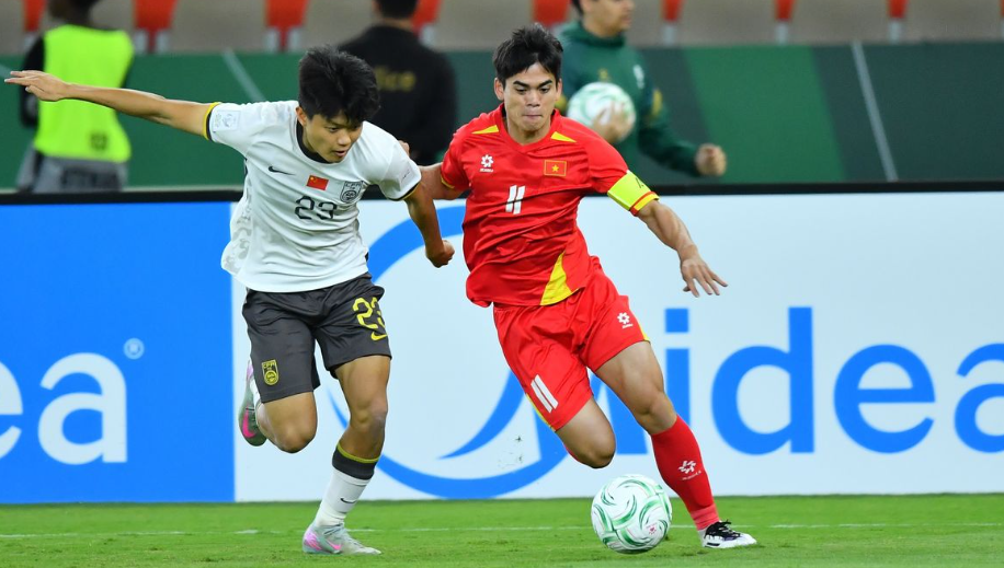 HLV Kim Sang-sik muốn U23 Việt Nam tạo bất ngờ trước U23 Hàn Quốc