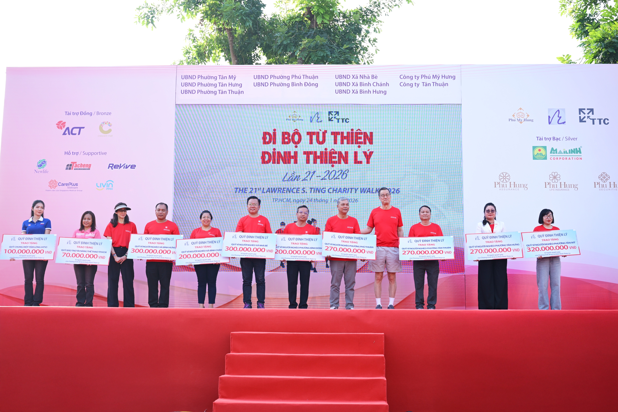 H&agrave;nh tr&igrave;nh &ldquo;Bước ch&acirc;n chia sẻ&rdquo; lan tỏa tinh thần chung tay v&igrave; cộng đồng - Ảnh 4.