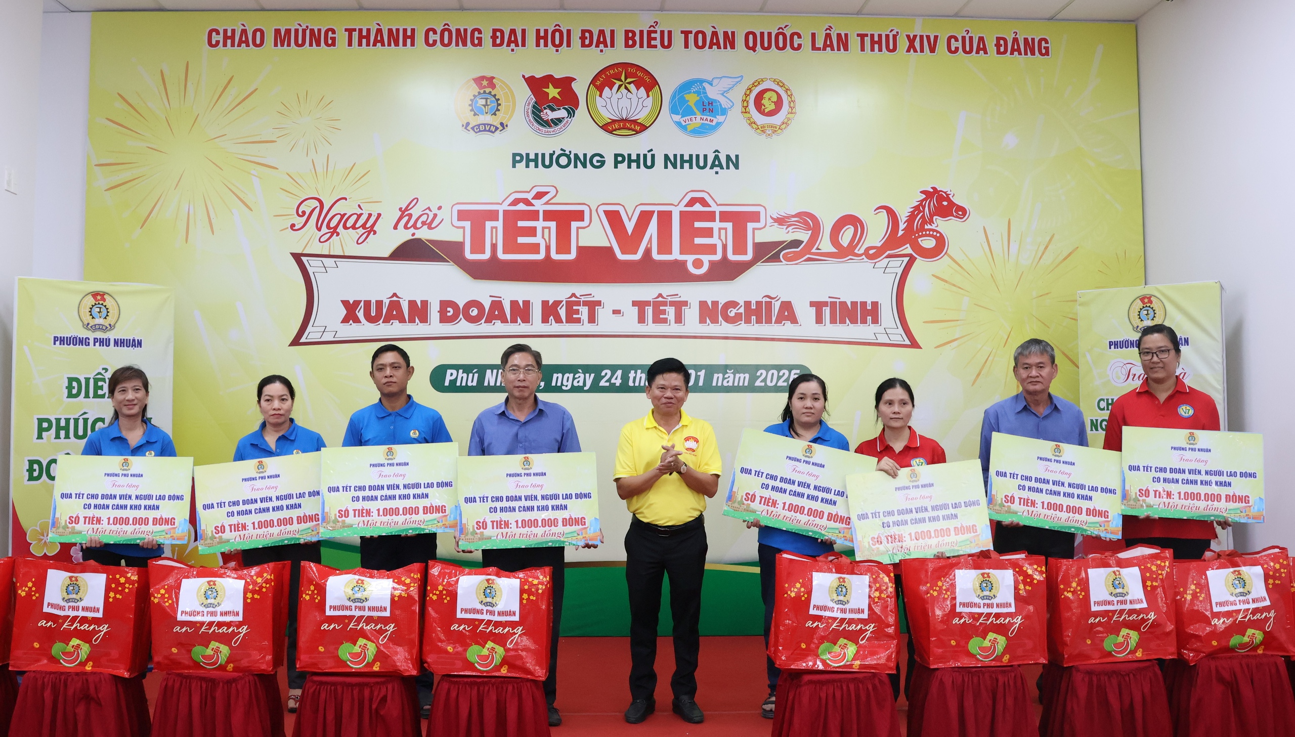 Tết nghĩa tình giữa phố thị: Ngày hội Tết Việt ở phường Phú Nhuận, TPHCM - Ảnh 6.