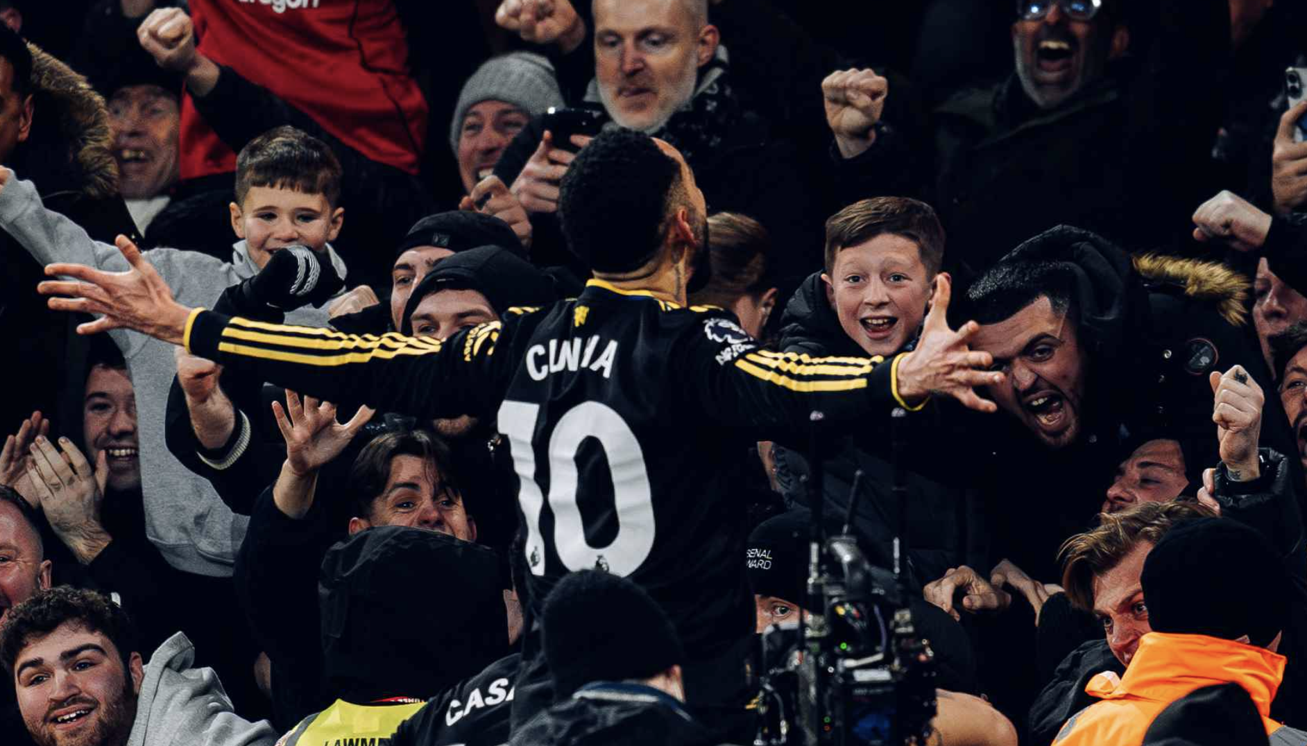 Ghi bàn hạ gục Arsenal, Cunha có nguy cơ nhận án phạt nặng - Ảnh 3.