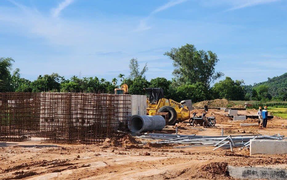 Nhiều dự án giao thông trọng điểm chậm tiến độ