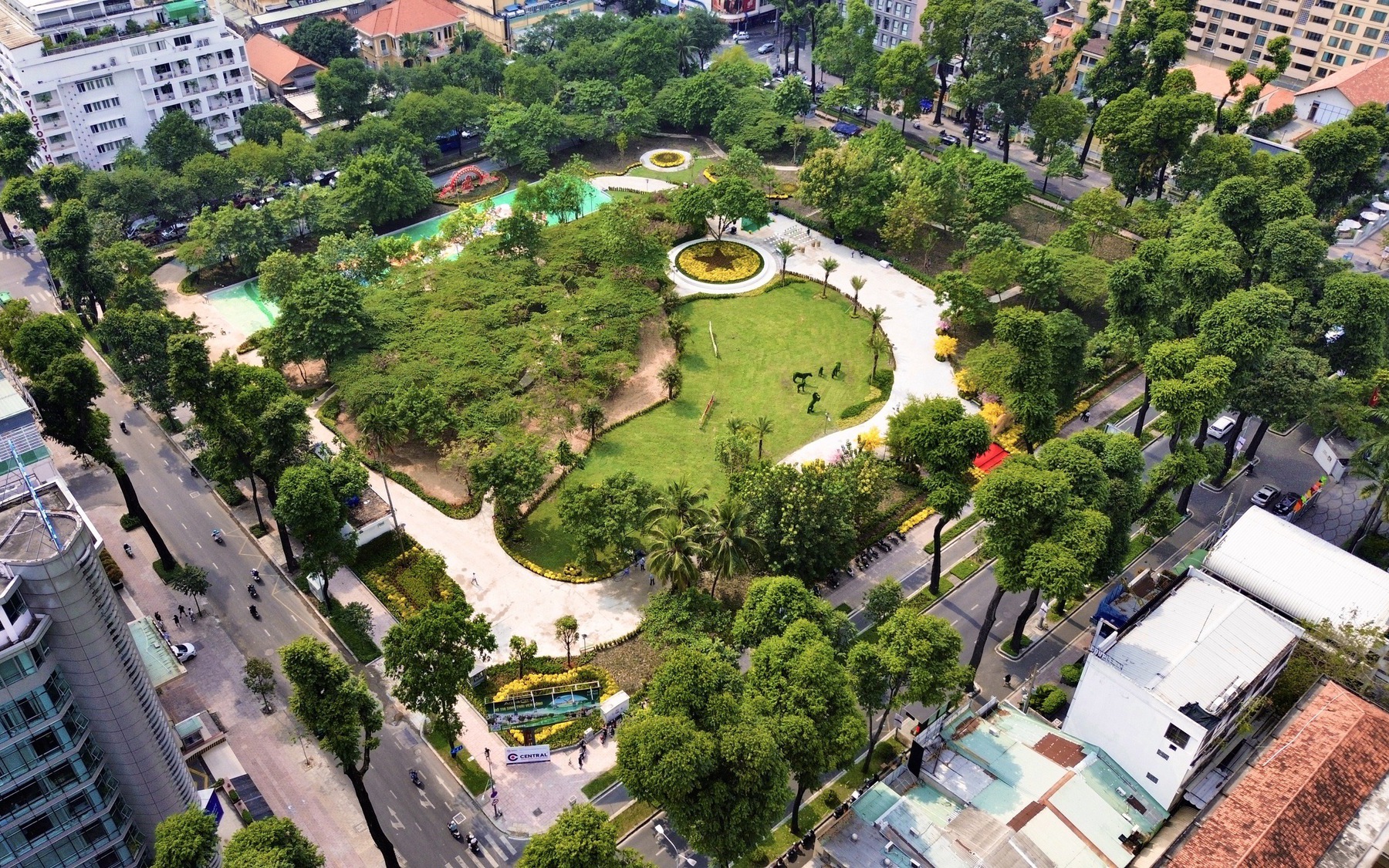 Khi cam kết được chứng minh bằng hành động