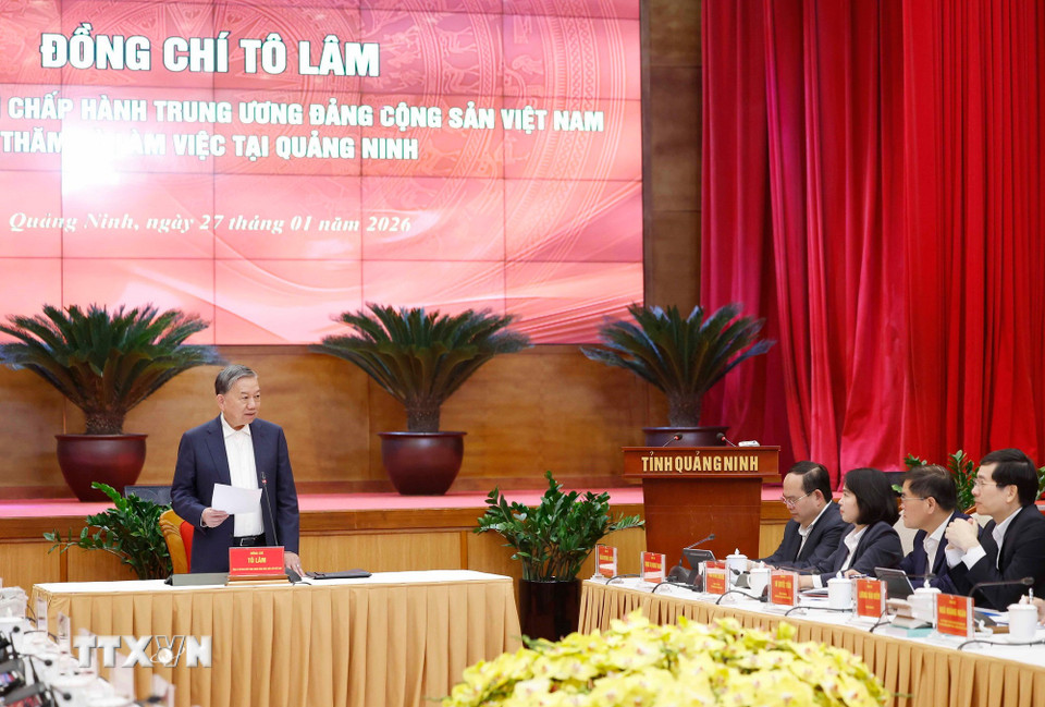 Tổng B&iacute; thư T&ocirc; L&acirc;m v&agrave; Thủ tướng Phạm minh ch&iacute;nh l&agrave;m việc với Tỉnh ủy Quảng Ninh - Ảnh 1.