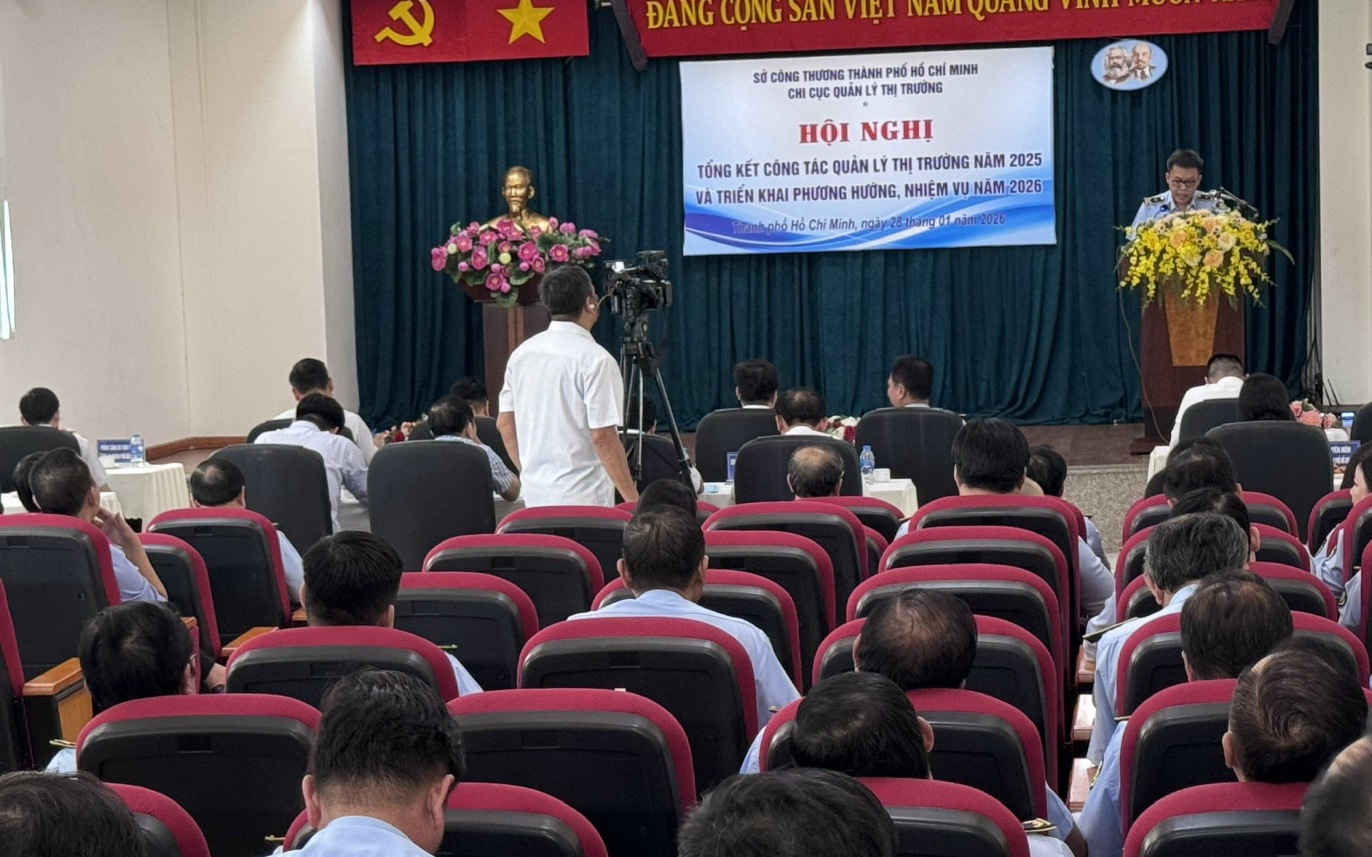 Hàng lậu, hàng giả rộ trên sàn thương mại điện tử, TPHCM tăng cường kiểm soát dịp Tết