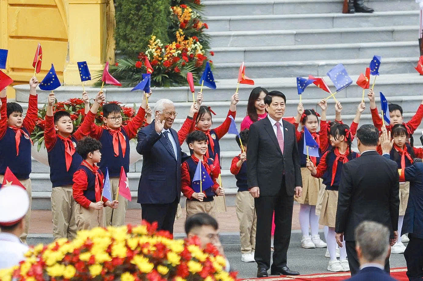 Chủ tịch nước Lương Cường chủ trì lễ đón chính thức Chủ tịch Hội đồng châu Âu - Ảnh 3.