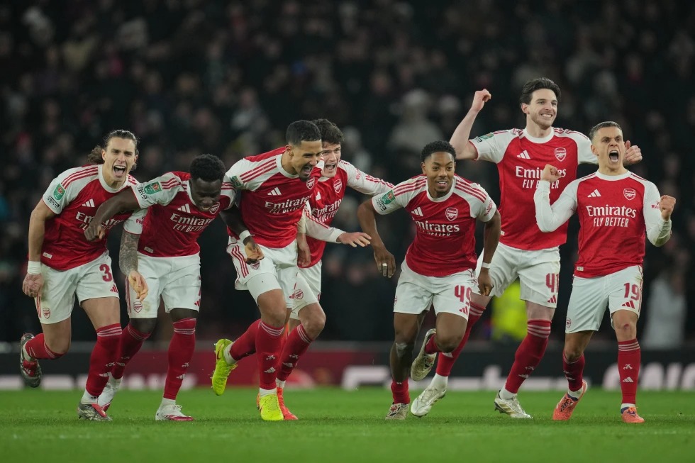 Siêu máy tính dự đoán 3 đại diện Anh bị loại ngay vòng 1/8 Champions League - Ảnh 1.