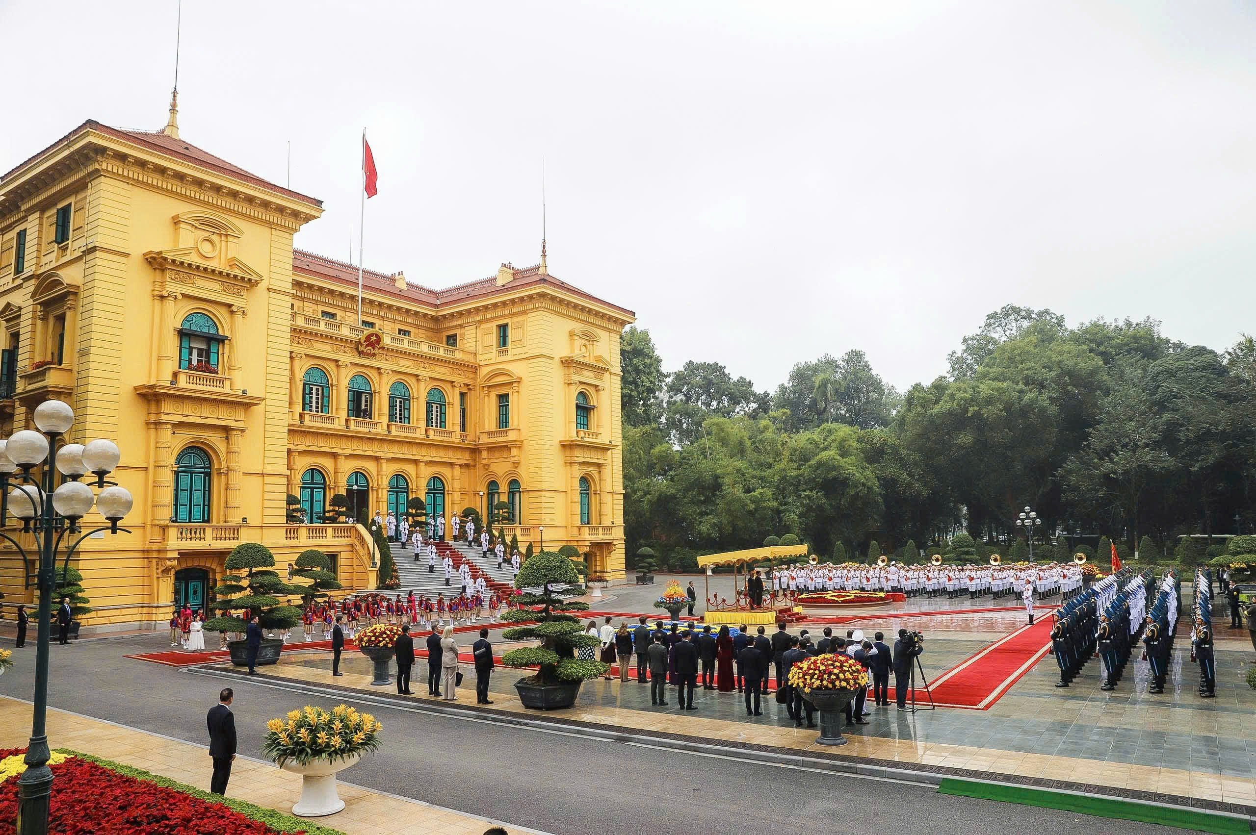 Chủ tịch nước Lương Cường chủ trì lễ đón chính thức Chủ tịch Hội đồng châu Âu - Ảnh 4.