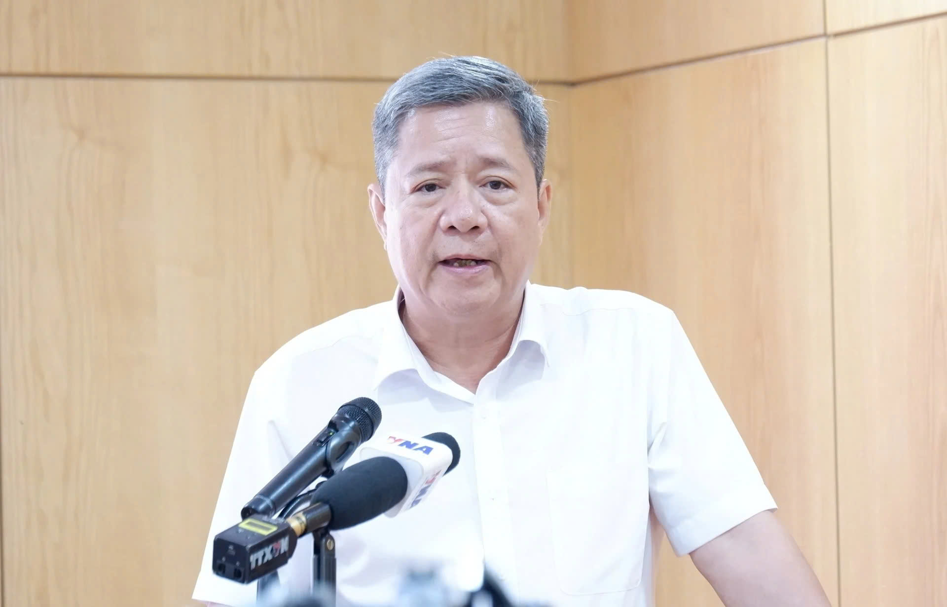 Sợ thiếu điện khi "b&ugrave;ng nổ" xe điện, Bộ C&ocirc;ng Thương n&oacute;i g&igrave;? - Ảnh 1.