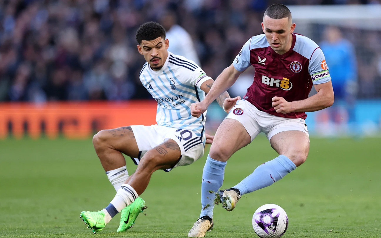Đè bẹp Nottingham Forest, Aston Villa lên nhì bảng Ngoại hạng - Ảnh 2.