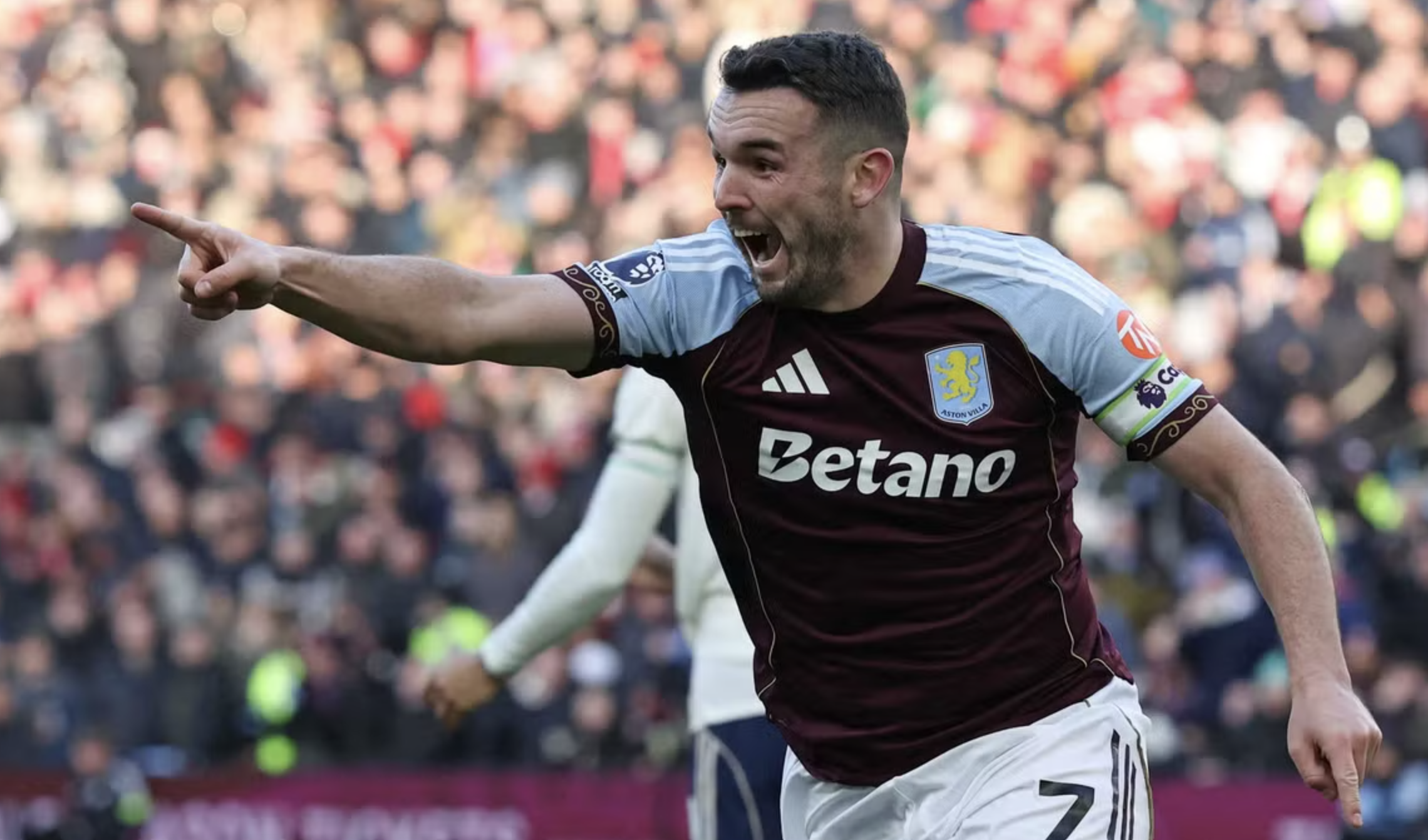 Đè bẹp Nottingham Forest, Aston Villa lên nhì bảng Ngoại hạng - Ảnh 3.