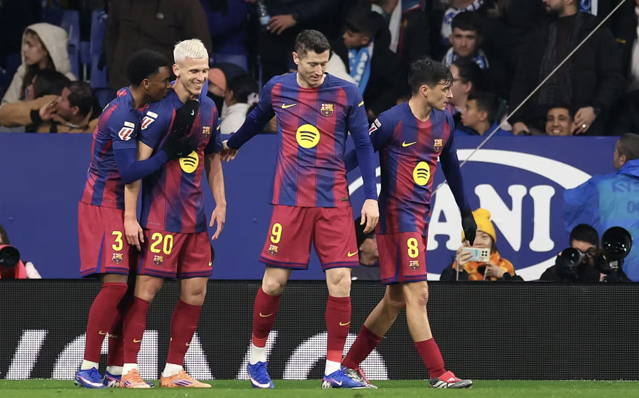 Siêu dự bị lập công, Barcelona thắng tưng bừng trận derby Catalunya - Ảnh 5.
