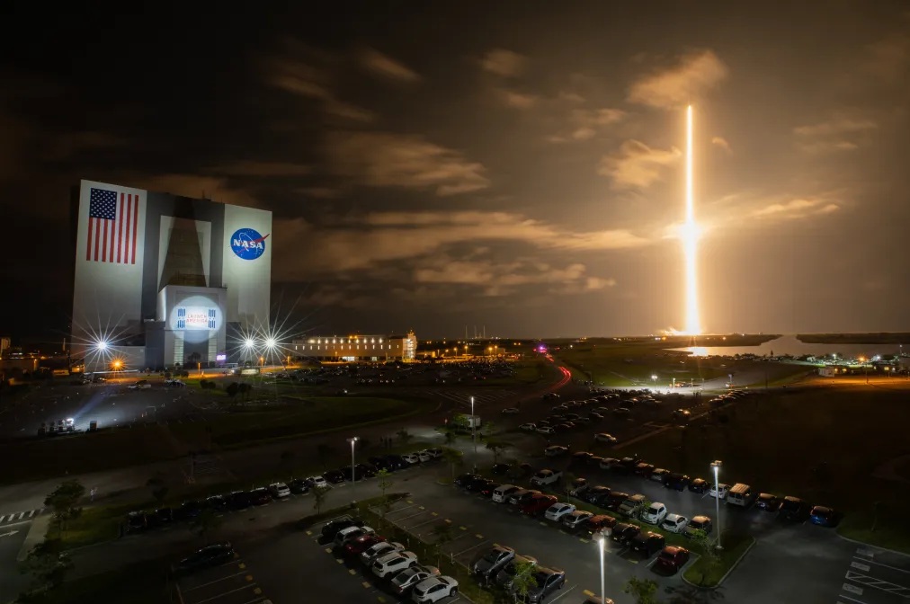 26 sinh vật lạ xuất hiện trong trung t&acirc;m vũ trụ của NASA - Ảnh 1.