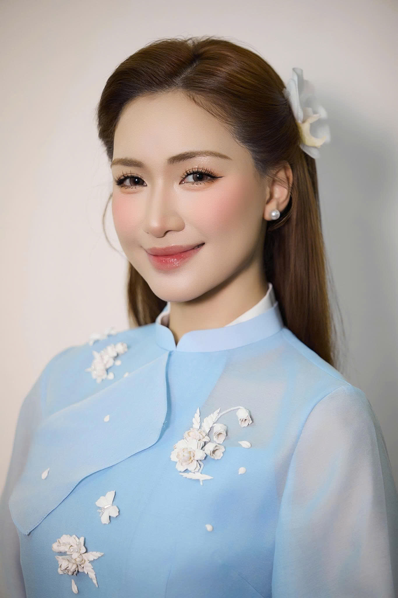 Vì sao Hòa Minzy xứng đáng với giải Mai Vàng lần thứ 31-2025? - Ảnh 5.