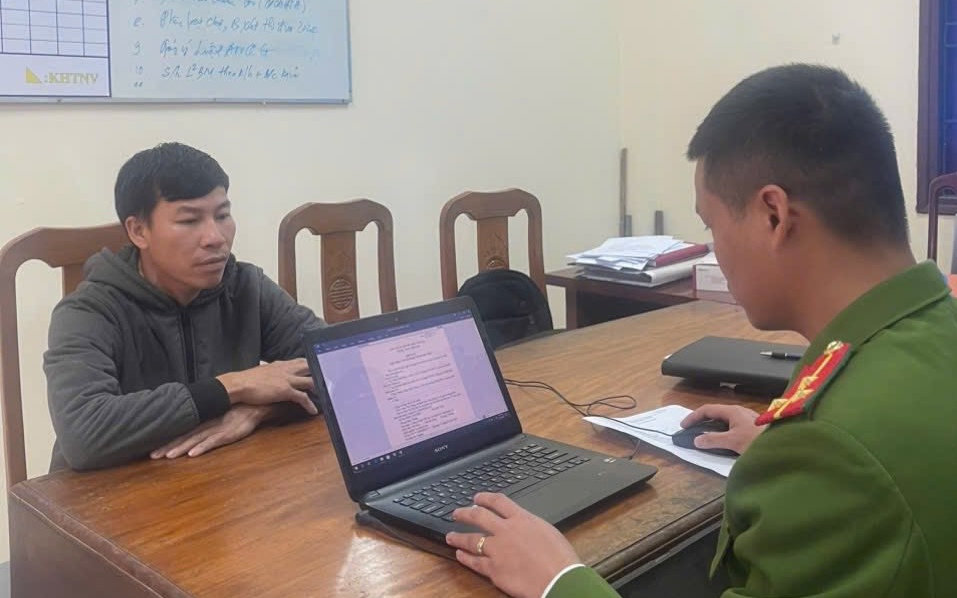 Trốn truy nã đặc biệt suốt 7 năm, người đàn ông bất ngờ ra đầu thú
