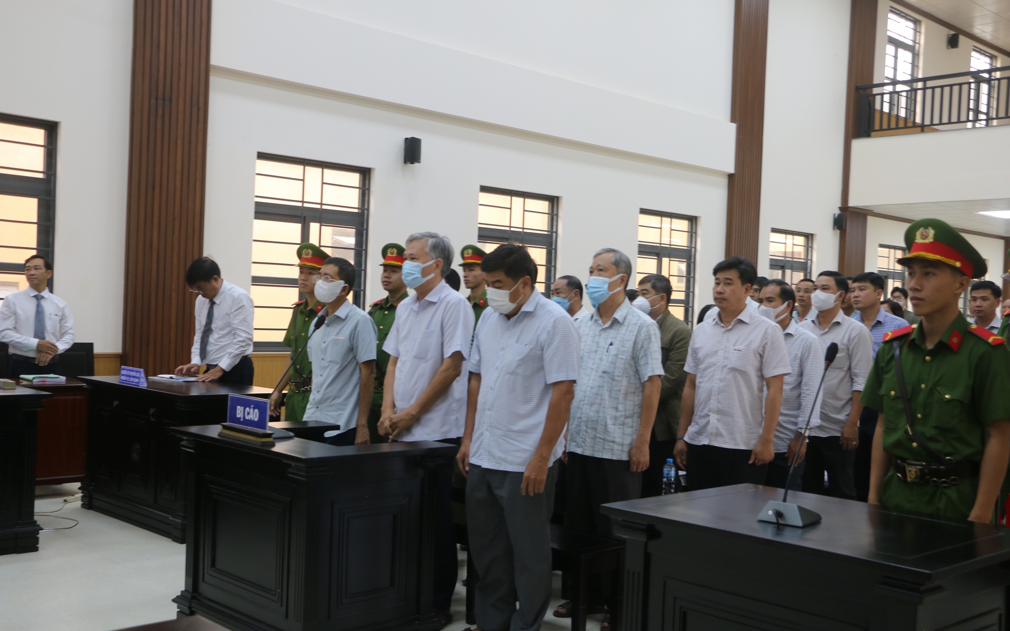 3 cựu Phó Chủ tịch UBND TP Long Xuyên, tỉnh An Giang bị đề nghị án treo