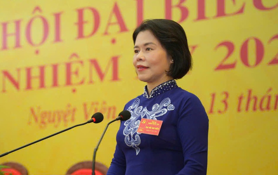Một nữ chủ tịch phường ở Thanh H&oacute;a được điều động l&agrave;m Ph&oacute; gi&aacute;m đốc Sở T&agrave;i ch&iacute;nh - Ảnh 1.