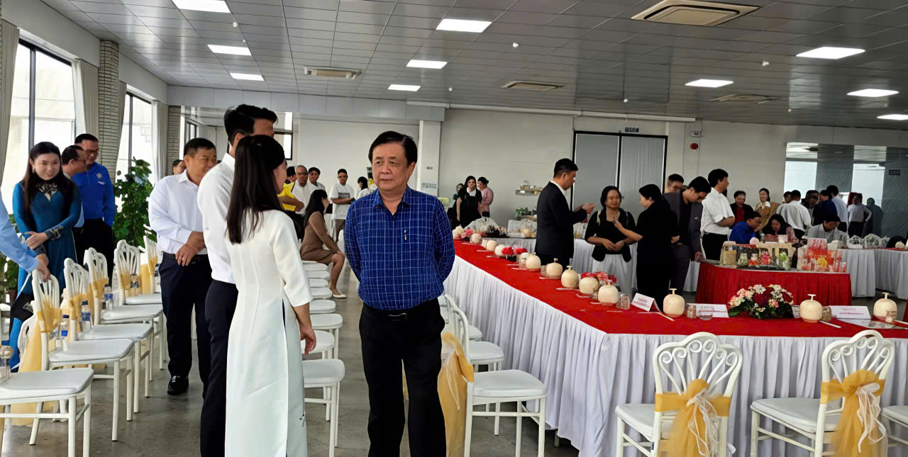 Phó Chủ tịch Quốc hội Lê Minh Hoan chia sẻ về Đàn sếu khởi nghiệp tại Đồng Tháp - Ảnh 1.