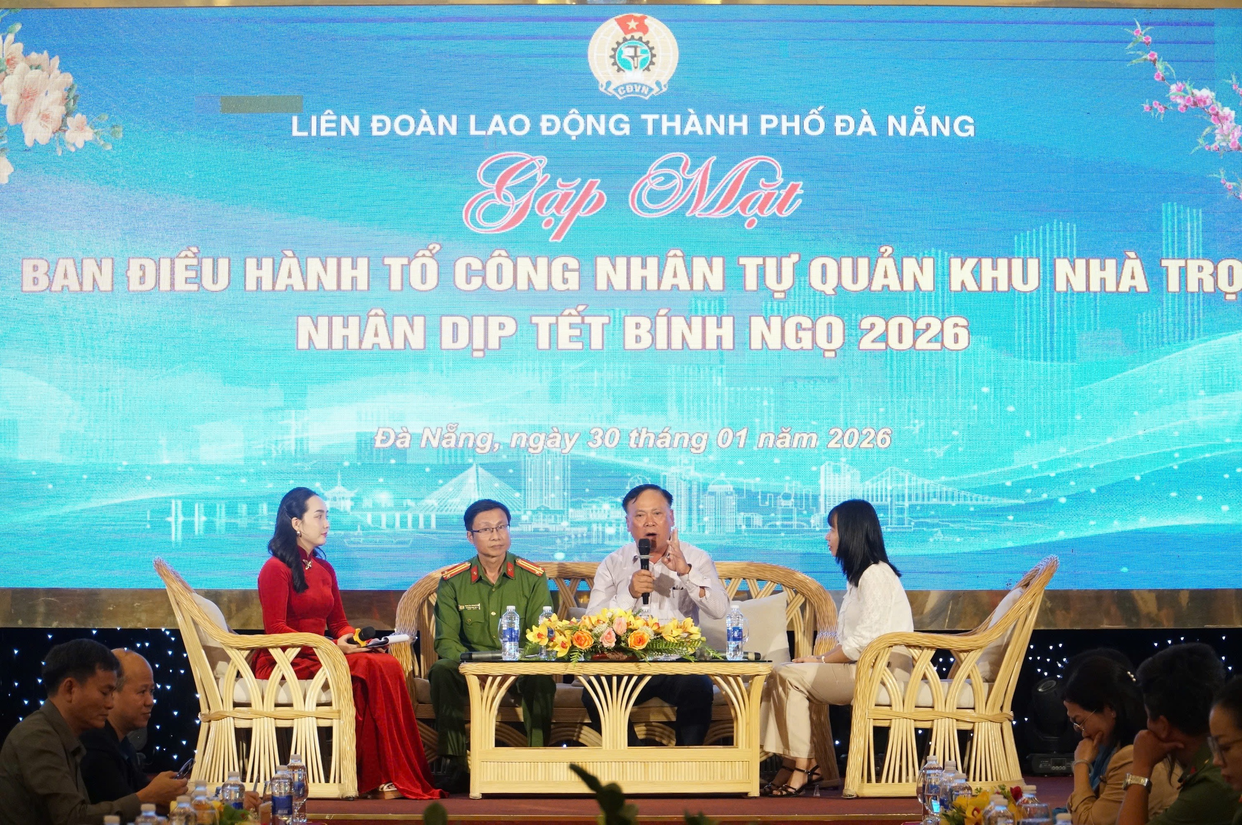 Tổ c&ocirc;ng nh&acirc;n tự quản khu nh&agrave; trọ: &ldquo;C&aacute;nh tay nối d&agrave;i&rdquo; của C&ocirc;ng đo&agrave;n ở cơ sở - Ảnh 1.