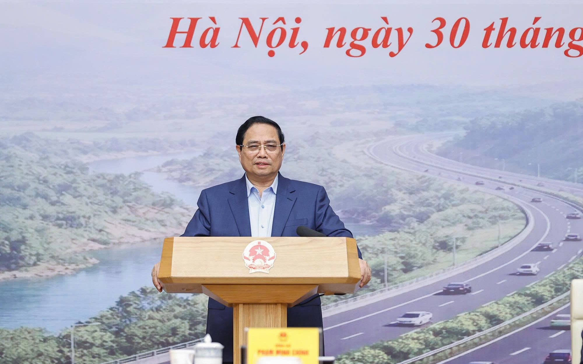 Tăng tốc hoàn thành 5.000 km đường bộ cao tốc