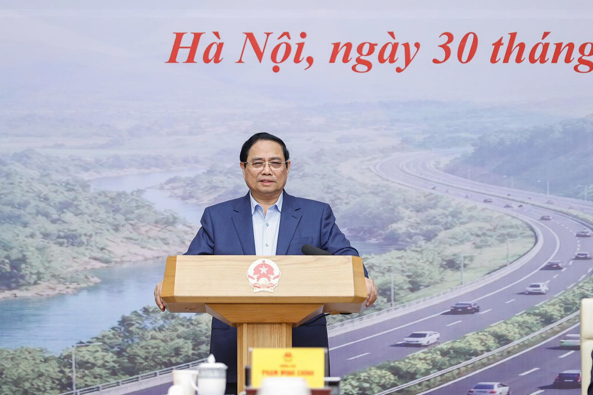 - Ảnh 1.