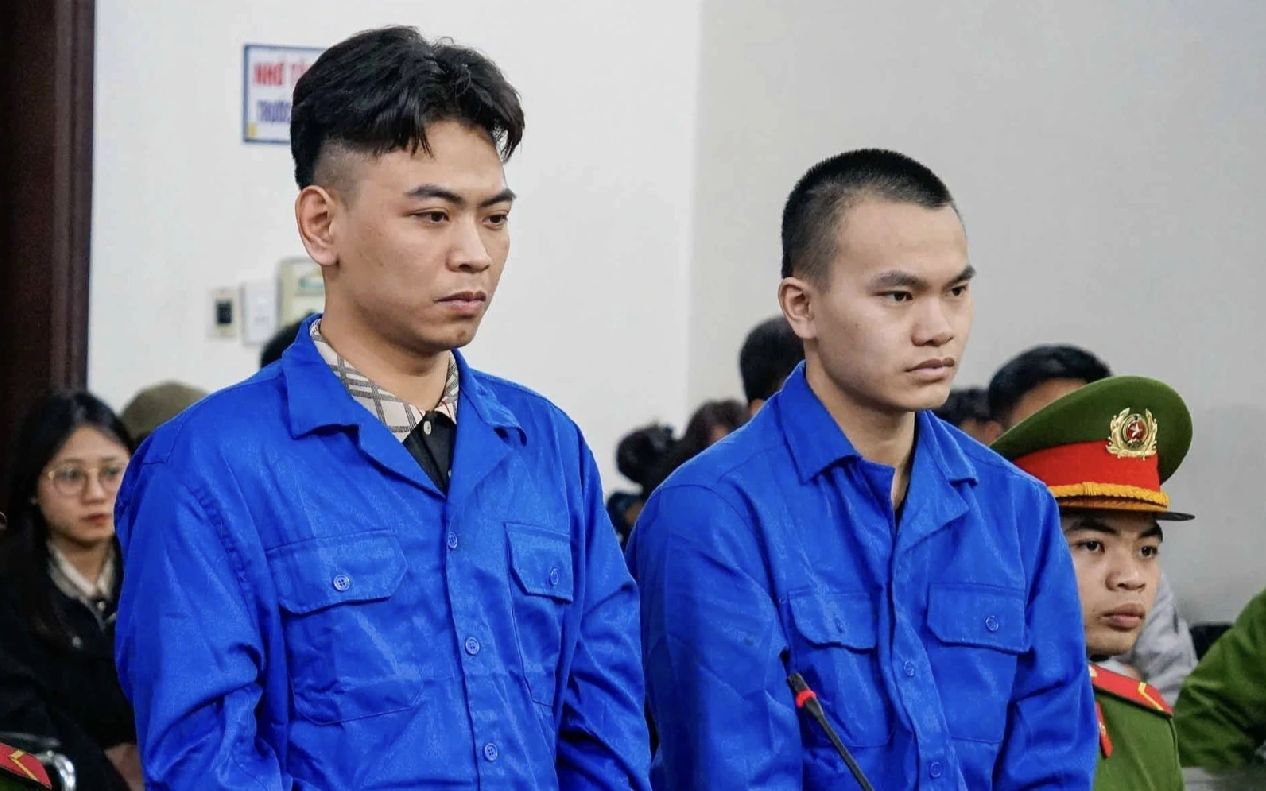 NÓI THẲNG: "Tổng tài" phông bạt và cái giá của quyền lực ảo