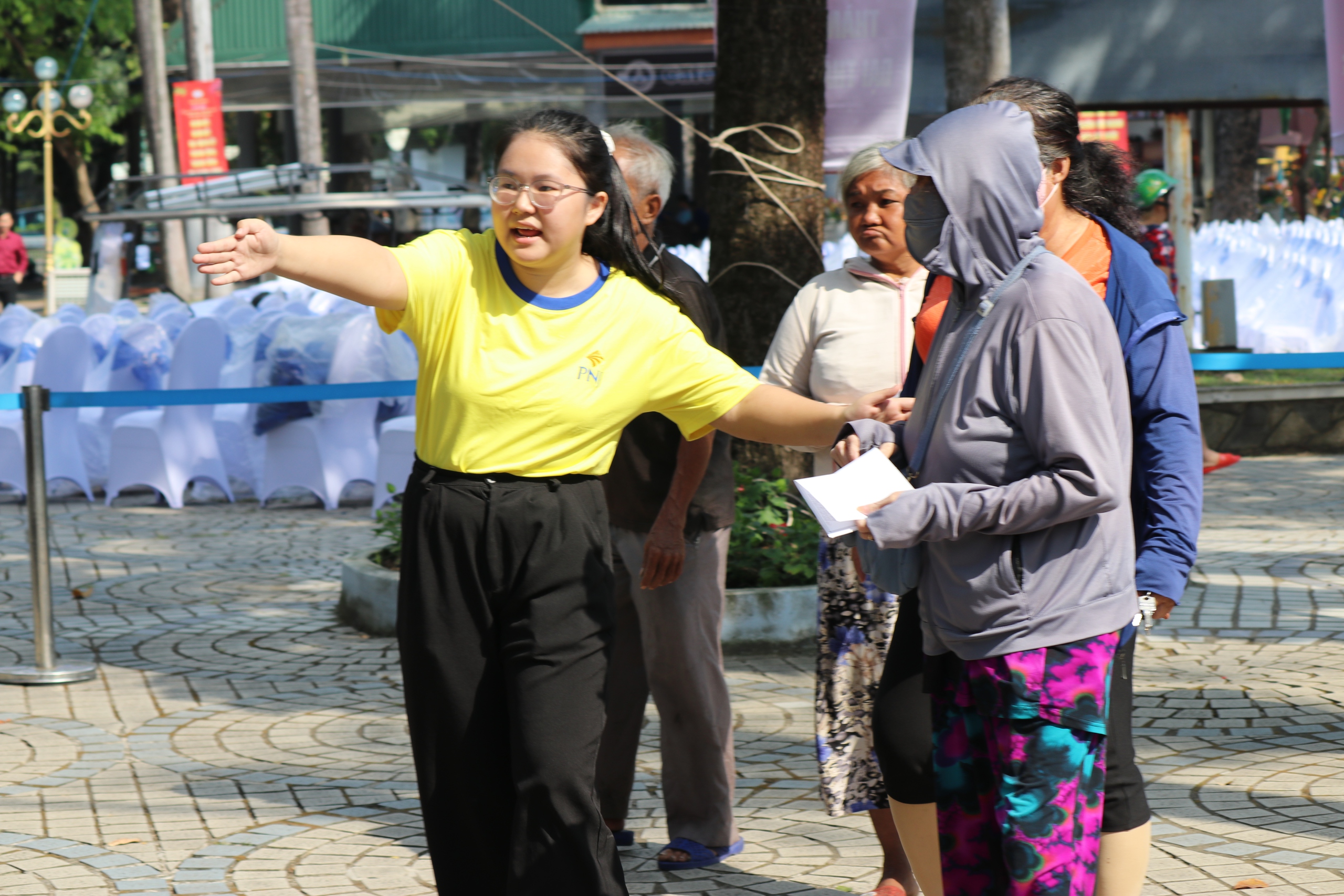 Si&ecirc;u thị mini 0 đồng mang qu&agrave; Tết đến người d&acirc;n tại TPHCM năm 2026 - Ảnh 3.