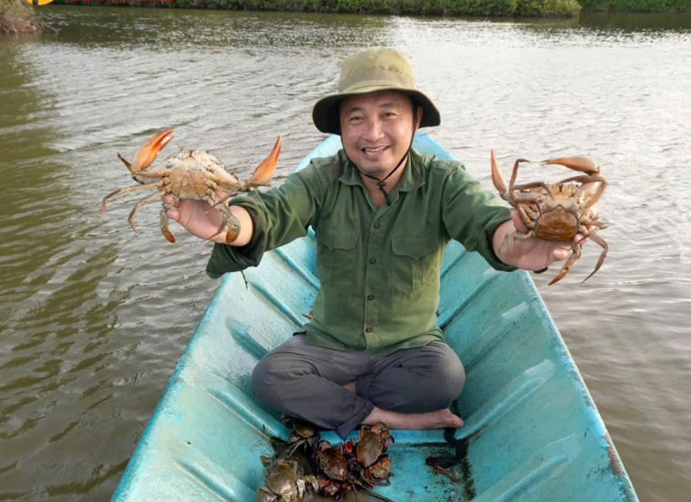 Gi&aacute; cua C&agrave; Mau tăng "phi m&atilde;" s&aacute;t Tết, c&oacute; loại chạm mốc 900.000 đồng/kg - Ảnh 1.