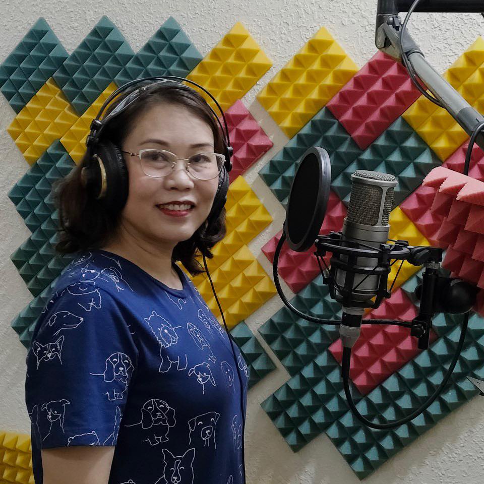 Vân Khánh, Lê Viết Thu hội ngộ đêm nhạc kỷ niệm sinh nhật 90 tuổi cố nhạc sĩ Ánh Dương - Ảnh 4.