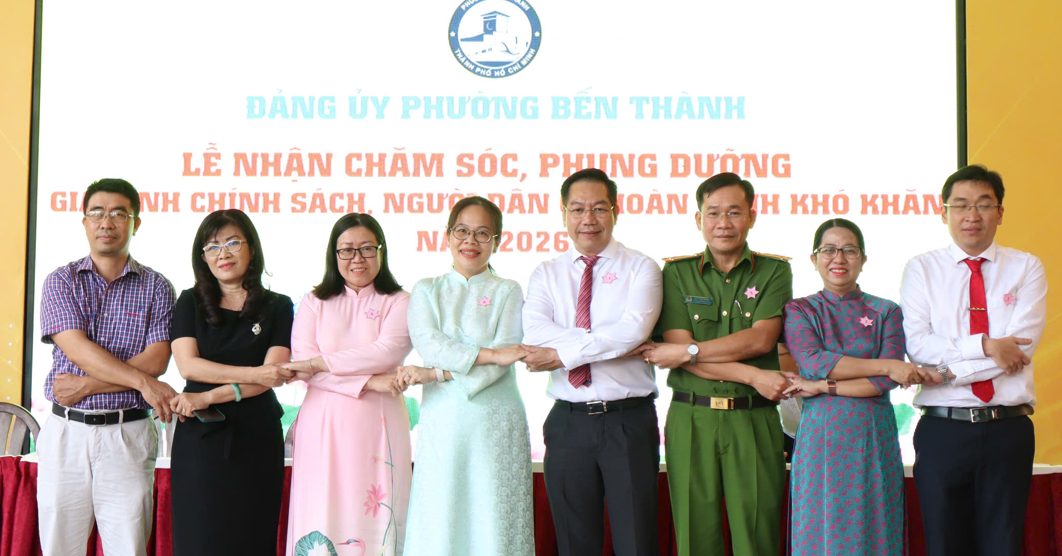 Chủ tịch UBND TPHCM: Mọi việc làm phải xuất phát từ nhu cầu người dân - Ảnh 5.