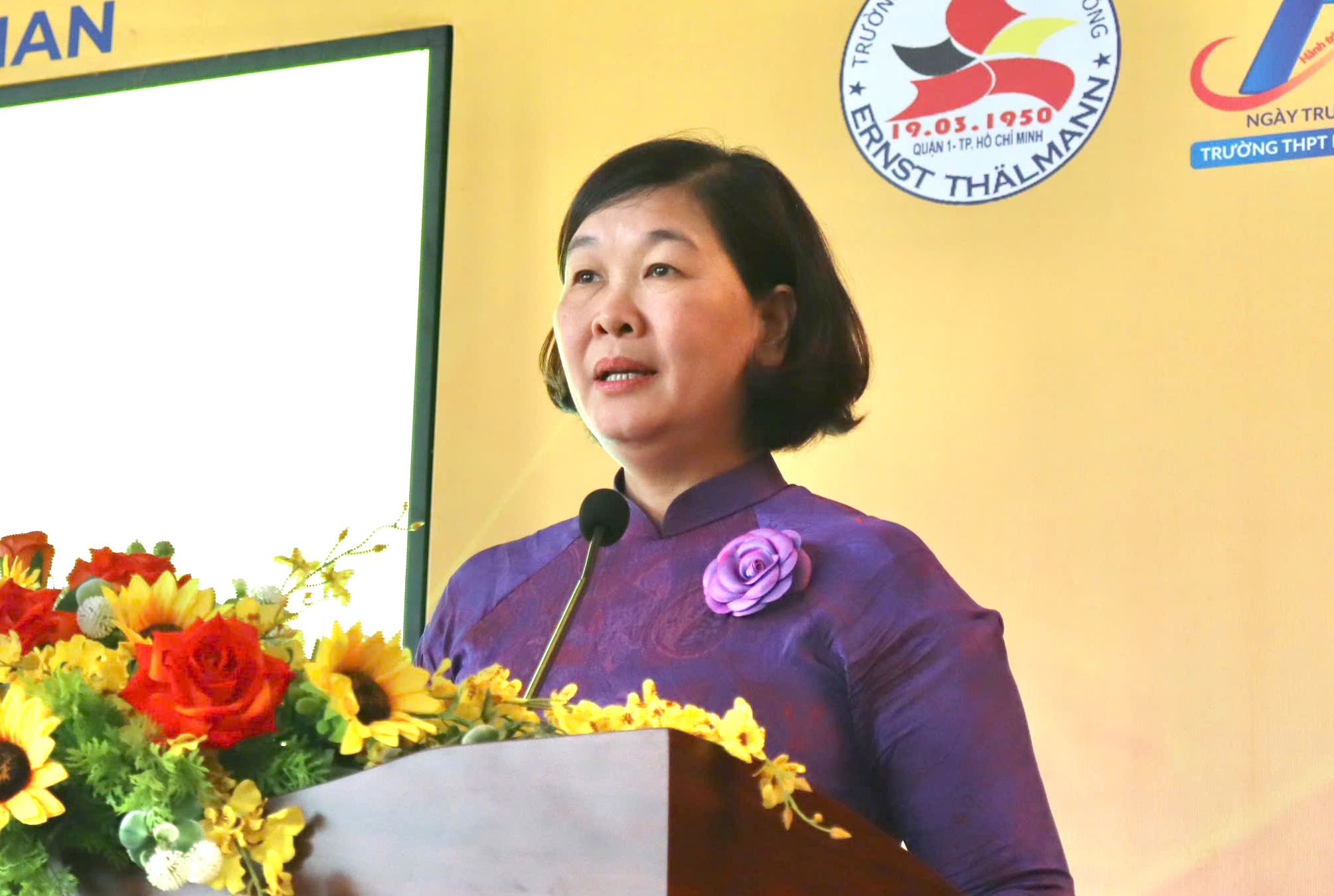 Chủ tịch UBND TPHCM: Mọi việc làm phải xuất phát từ nhu cầu người dân - Ảnh 6.