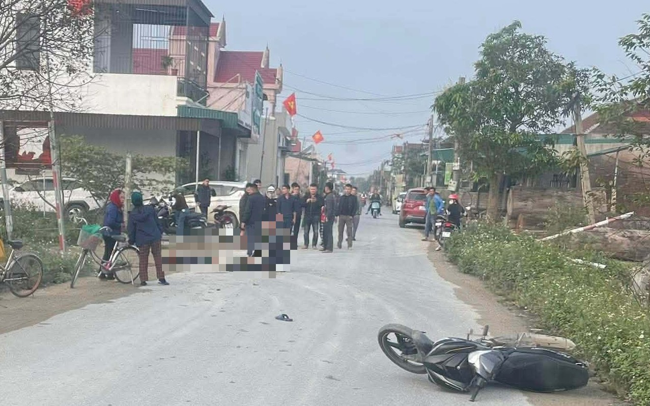 Va chạm xe tải, 2 thanh niên đi xe máy thương vong