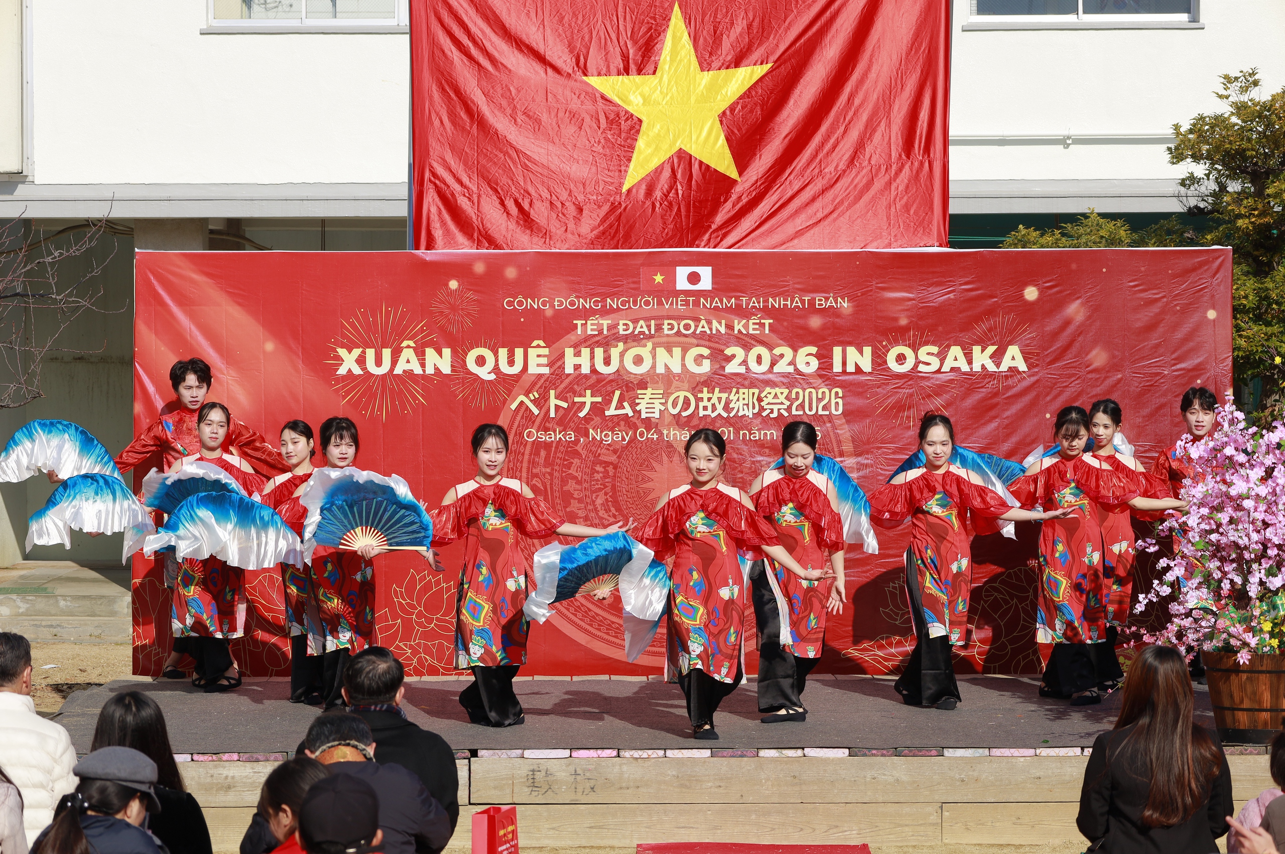 Xúc động Tết của bà con Việt kiều ở Nhật - Ảnh 1.