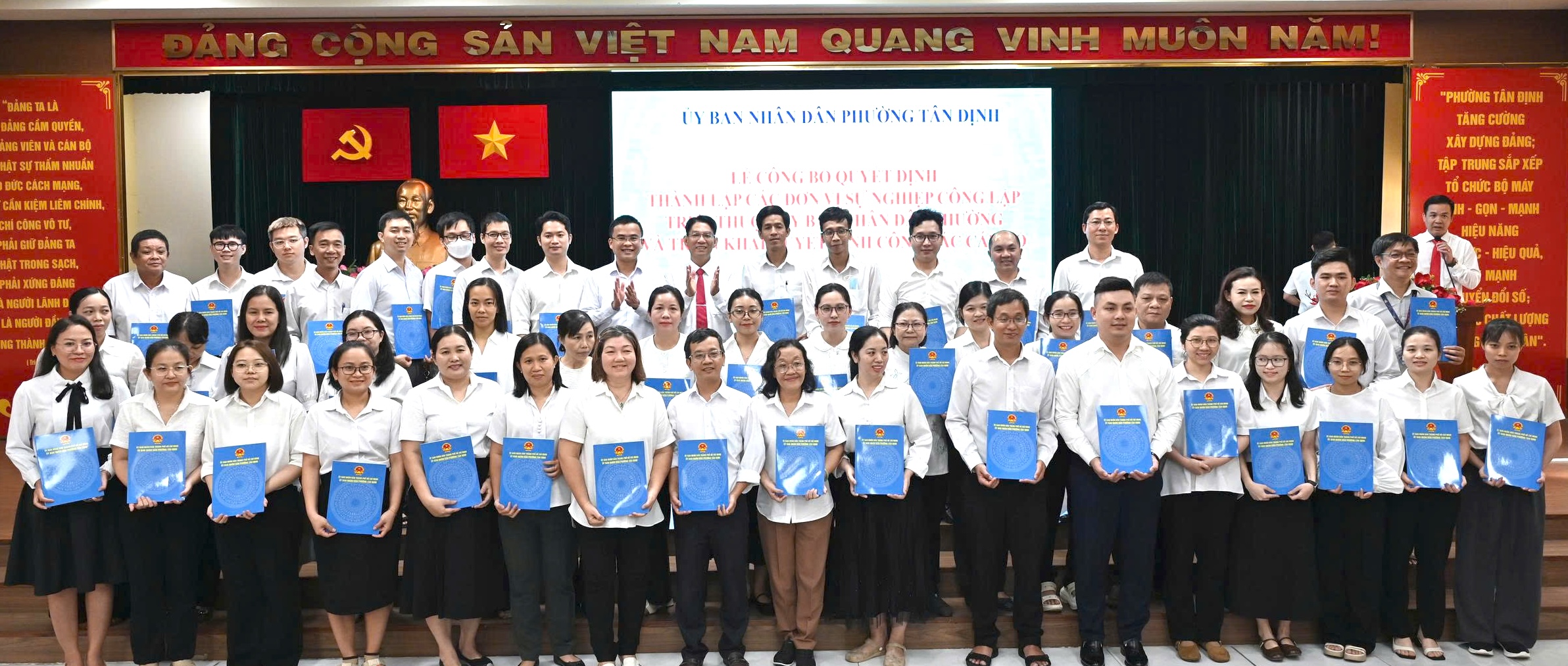 TPHCM: Phường T&acirc;n Định th&agrave;nh lập Trạm Y tế v&agrave; Trung t&acirc;m Cung ứng dịch vụ c&ocirc;ng - Ảnh 2.