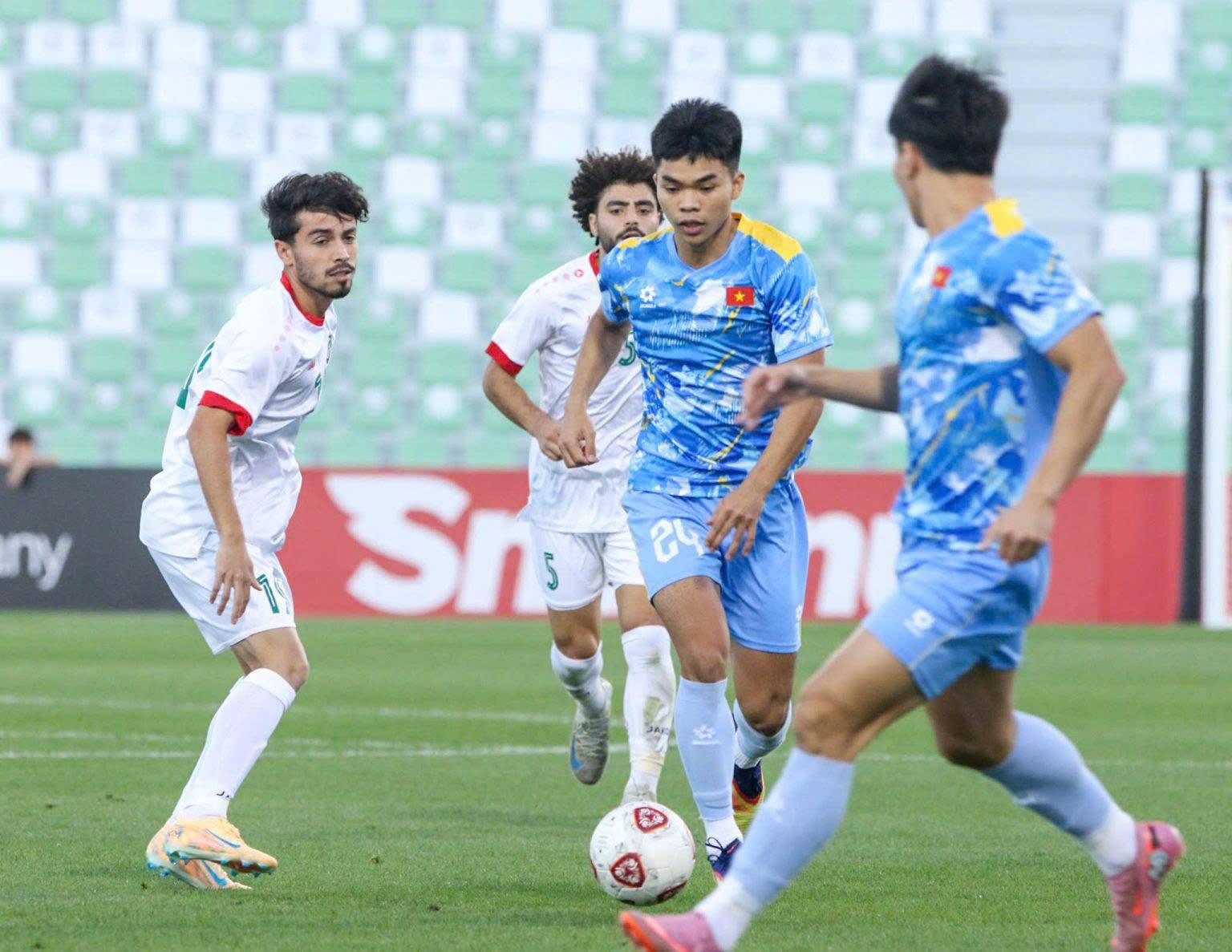 Việt Nam - Jordan: Ph&eacute;p thử của U23 Việt Nam - Ảnh 1.