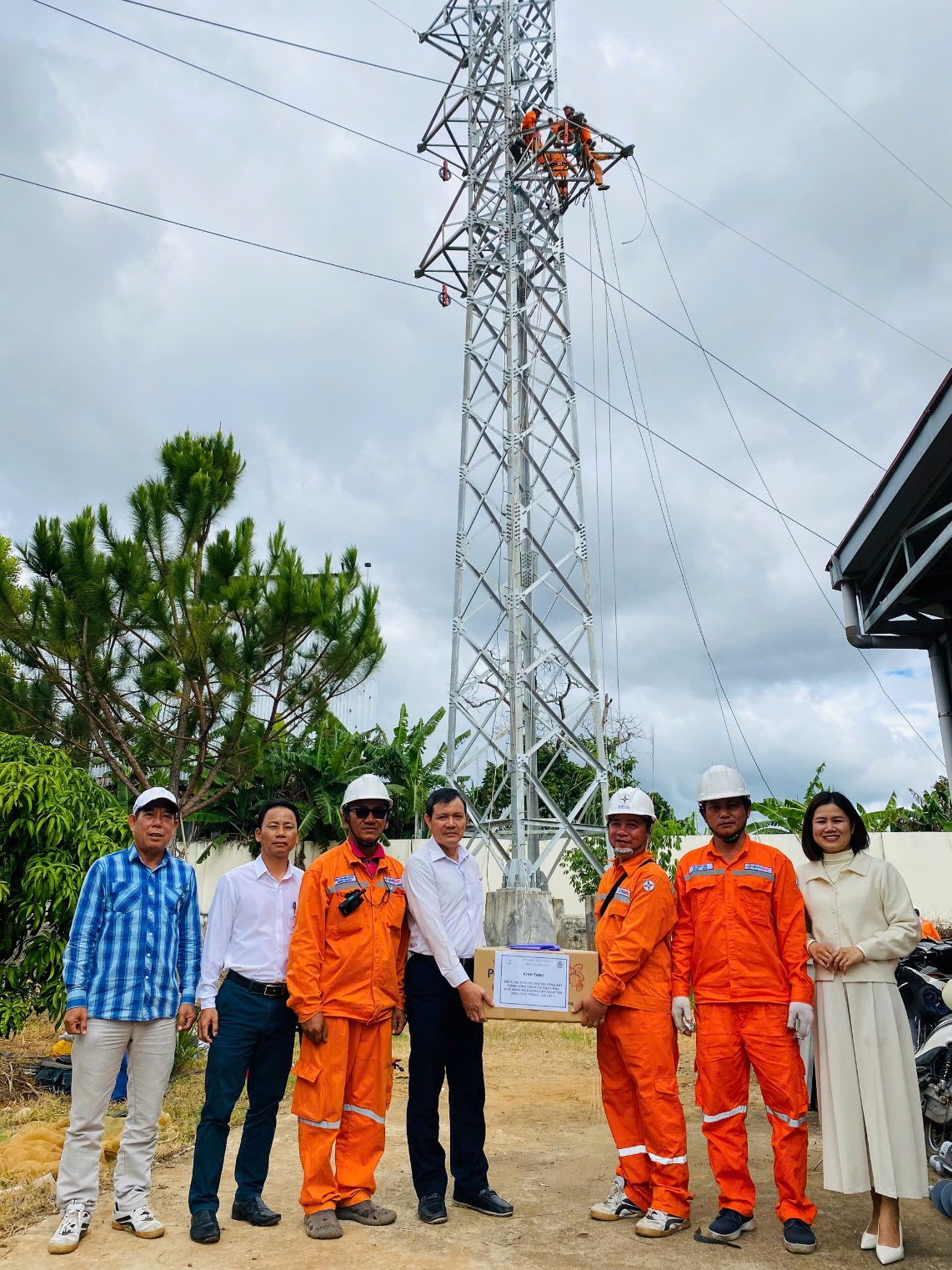 10 dấu ấn nổi bật của EVNSPC trong năm 2025 - Ảnh 14.