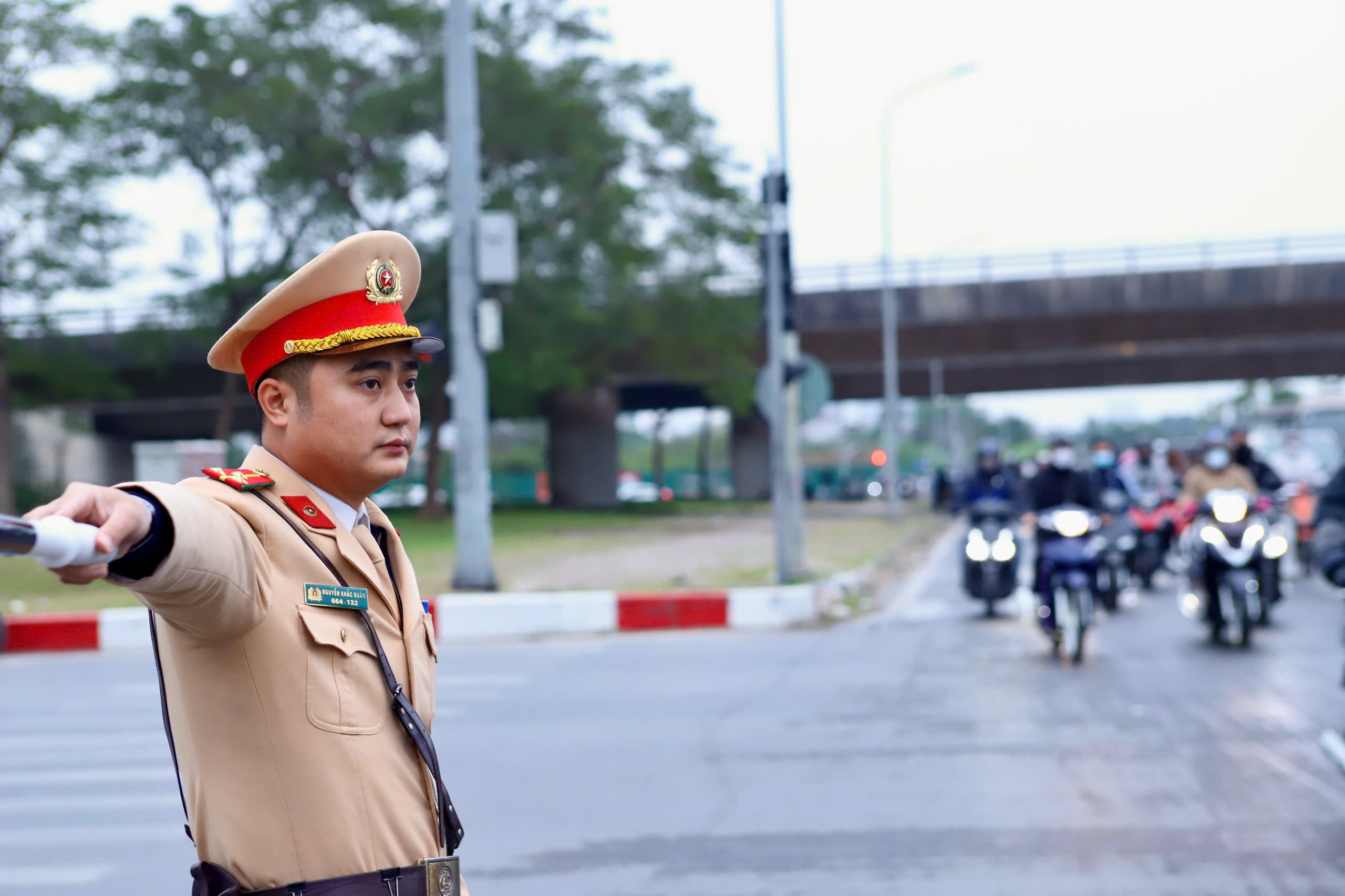 C&ocirc;ng an H&agrave; Nội diễn tập phương &aacute;n bảo vệ Đại hội XIV của Đảng - Ảnh 12.