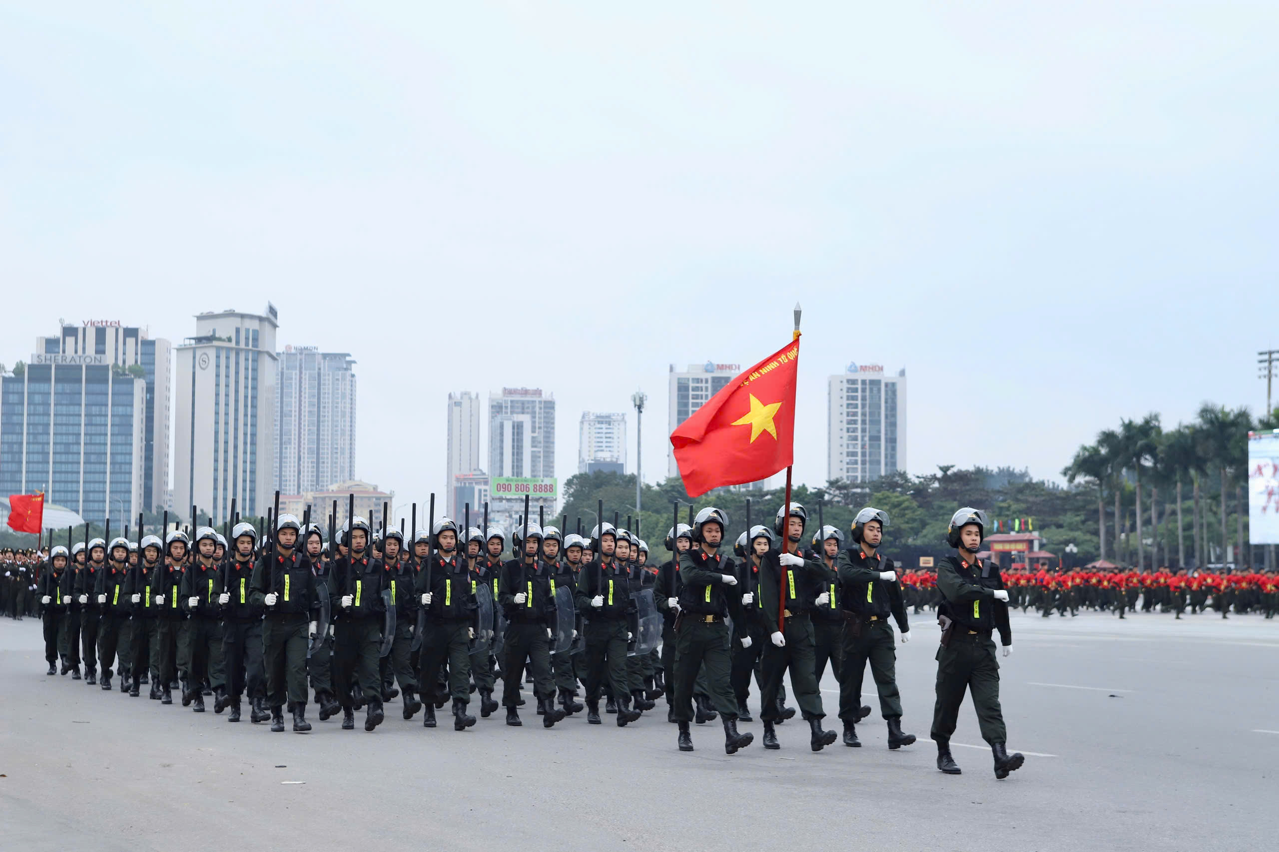C&ocirc;ng an H&agrave; Nội diễn tập phương &aacute;n bảo vệ Đại hội XIV của Đảng - Ảnh 4.