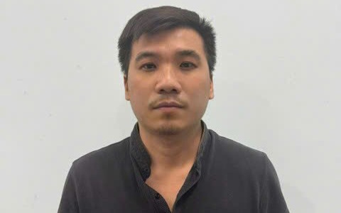 TPHCM: Khởi tố người đàn ông đánh tài xế công nghệ, phá ô tô ở phường Hạnh Thông