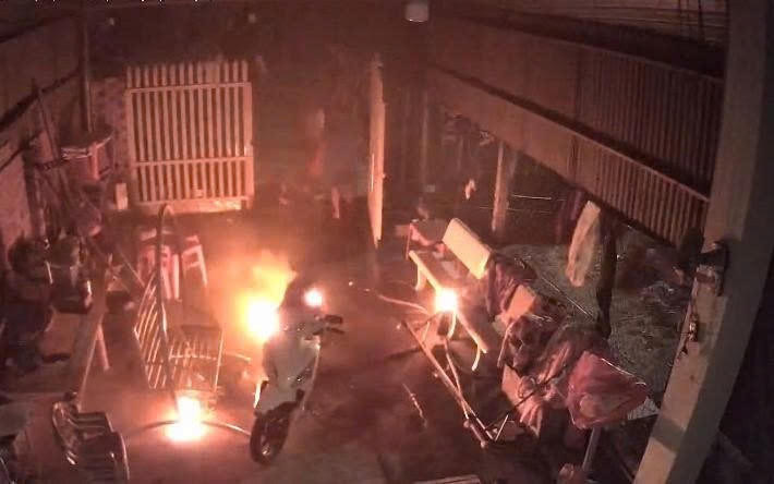 Tây Ninh: Một phụ nữ nghi bị tưới xăng lên người rồi phóng hỏa