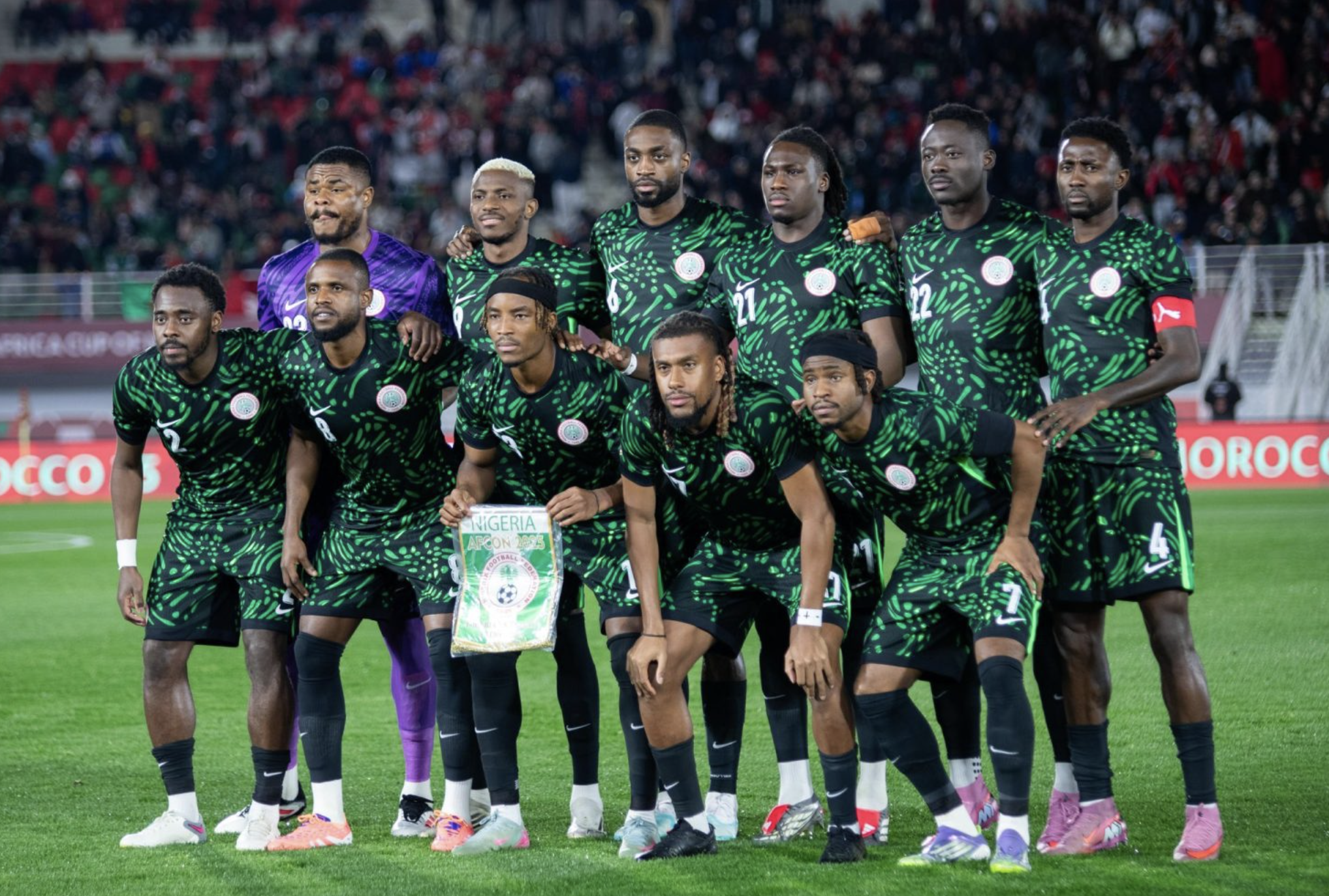 D&agrave;n sao trụ cột ẩu đả tr&ecirc;n s&acirc;n, Nigeria kh&oacute; tiến xa tại AFCON - Ảnh 4.