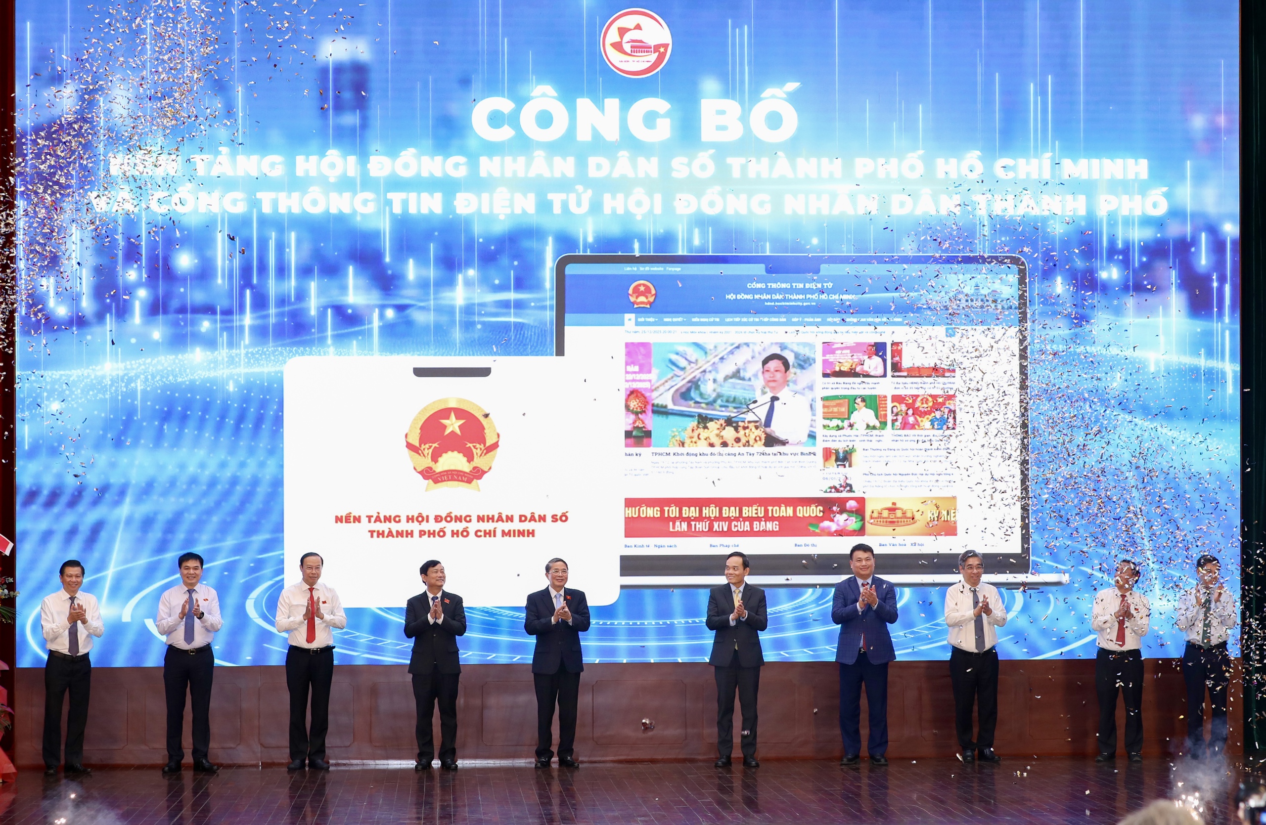 [Emagazine] - 12 dấu ấn nổi bật của TPHCM năm 2025 - Ảnh 24.
