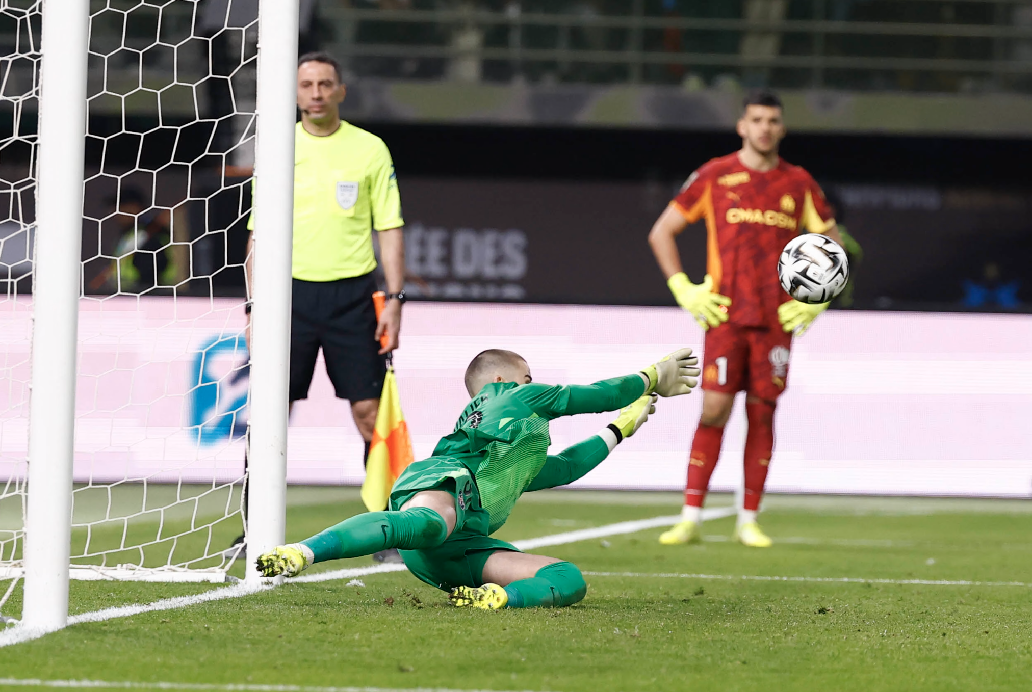PSG thắng nghẹt thở Marseille, Siêu cúp Pháp về Paris - Ảnh 7.