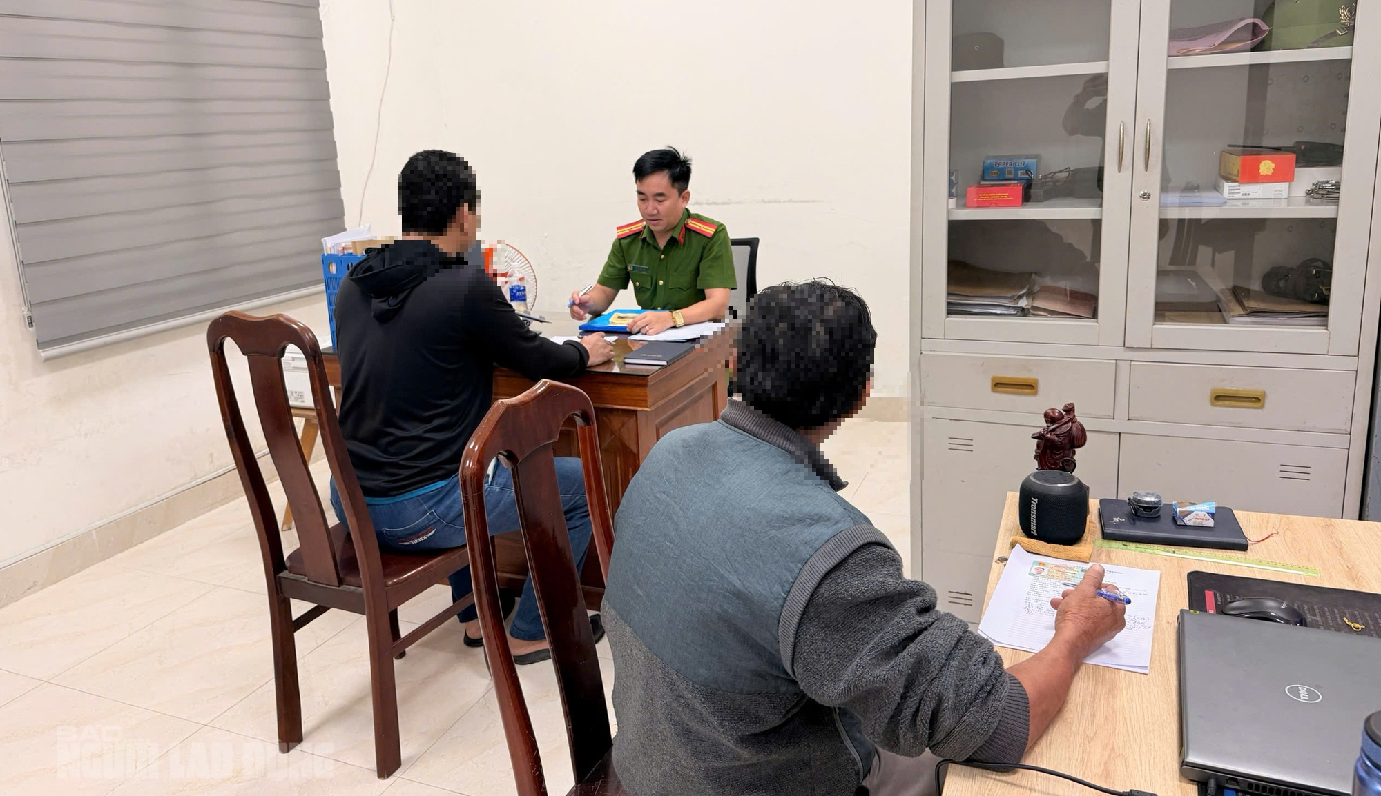 Xe ben vi phạm biển cấm ở Đ&agrave; Nẵng bị phạt nặng tại phường H&ograve;a Kh&aacute;nh - Ảnh 1.